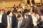 Shiur do Rabino Isaac Dichi com a presença do Rebe de Tchernobil